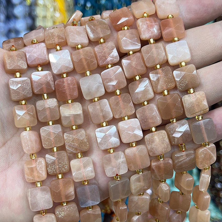 Aventurin Quadratisch Facettiert 10mm - MossCrystal